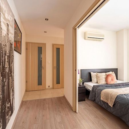 Exclusive Central Suite With Balcony By Prestige Homes Budapesta Exterior foto