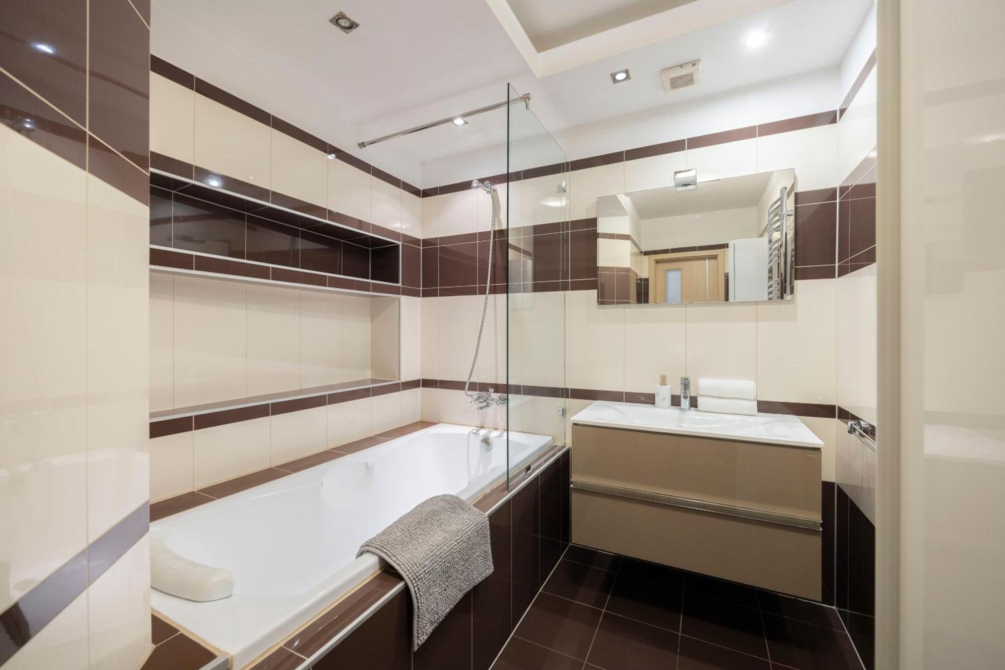Exclusive Central Suite With Balcony By Prestige Homes Budapesta Exterior foto