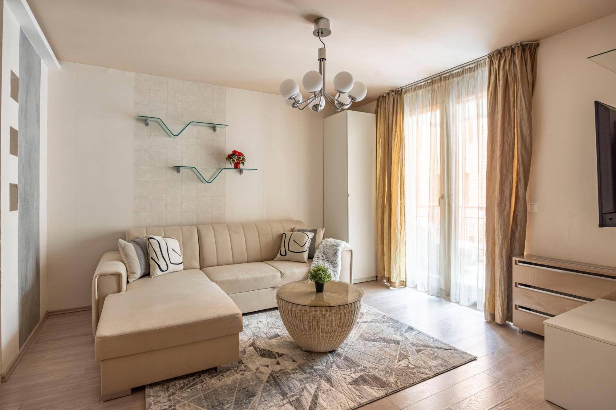 Exclusive Central Suite With Balcony By Prestige Homes Budapesta Exterior foto