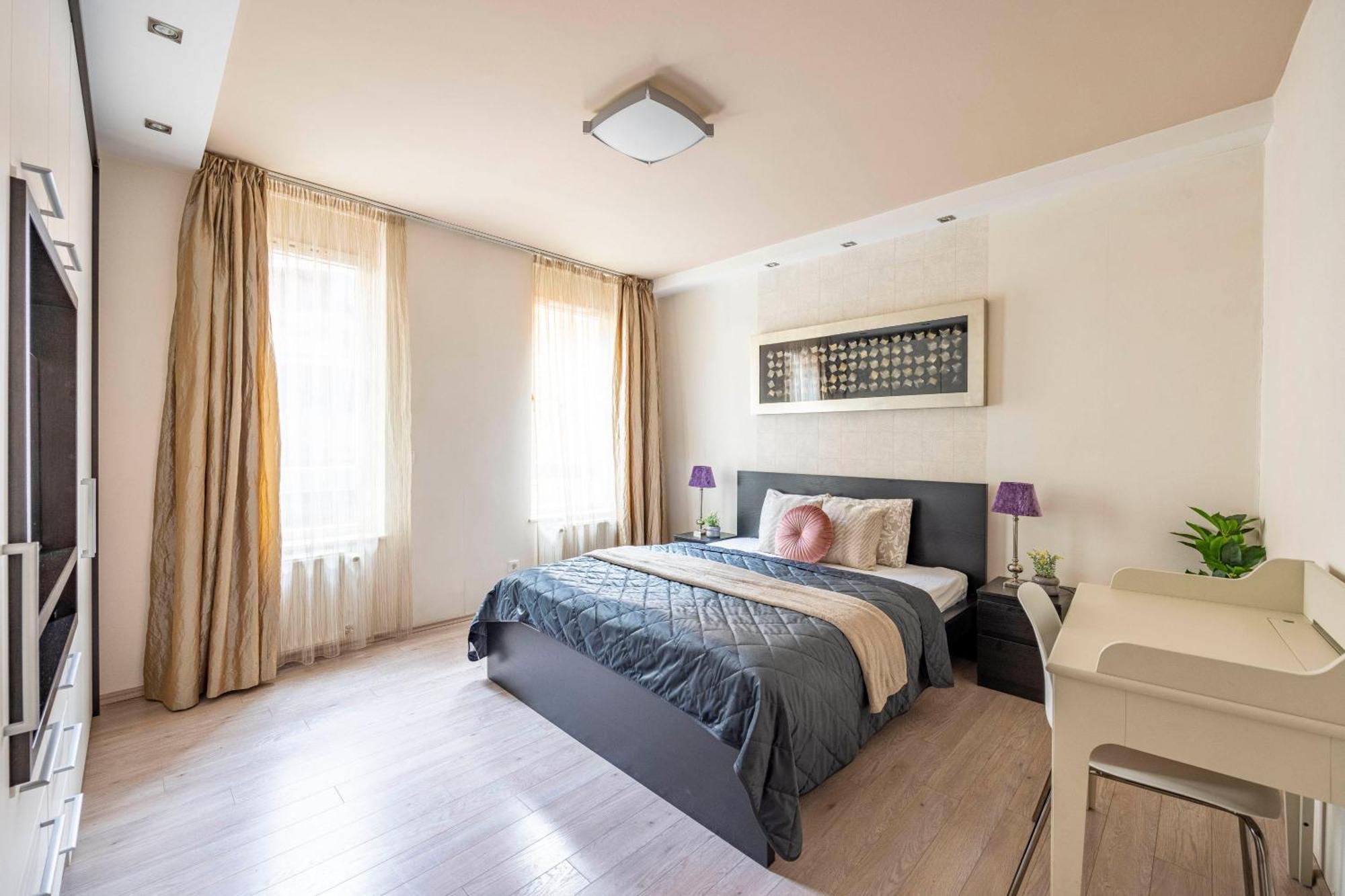 Exclusive Central Suite With Balcony By Prestige Homes Budapesta Exterior foto
